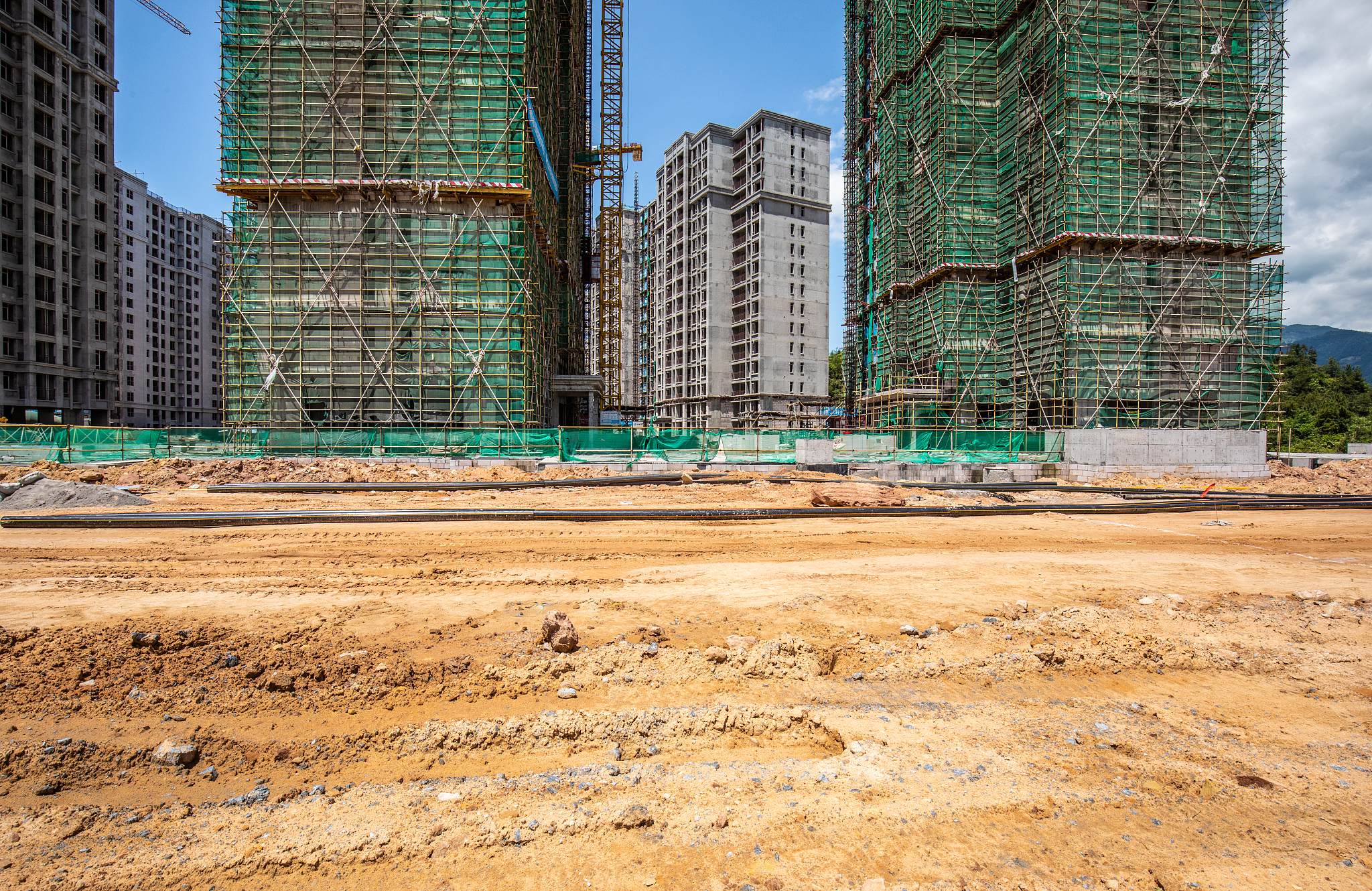 东赤壁市外滩二期为什么延期交房回答加拓展