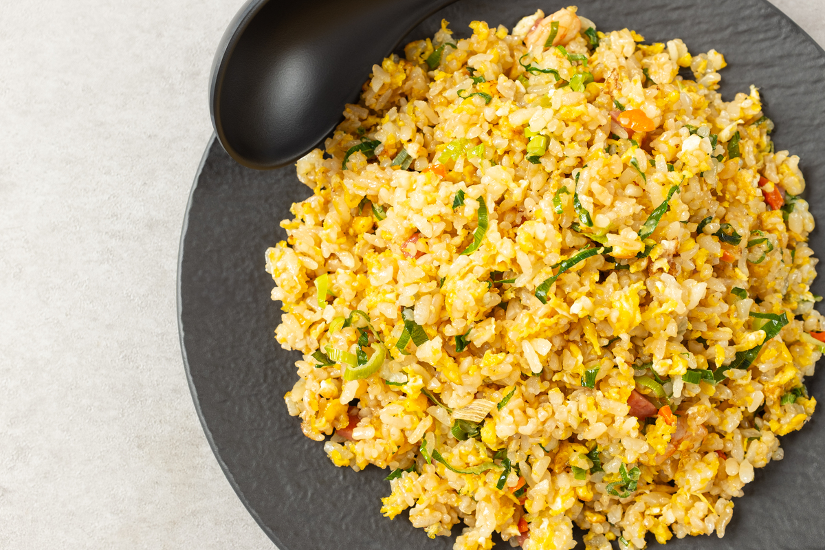 简单易学！美味酱油炒饭在家轻松做