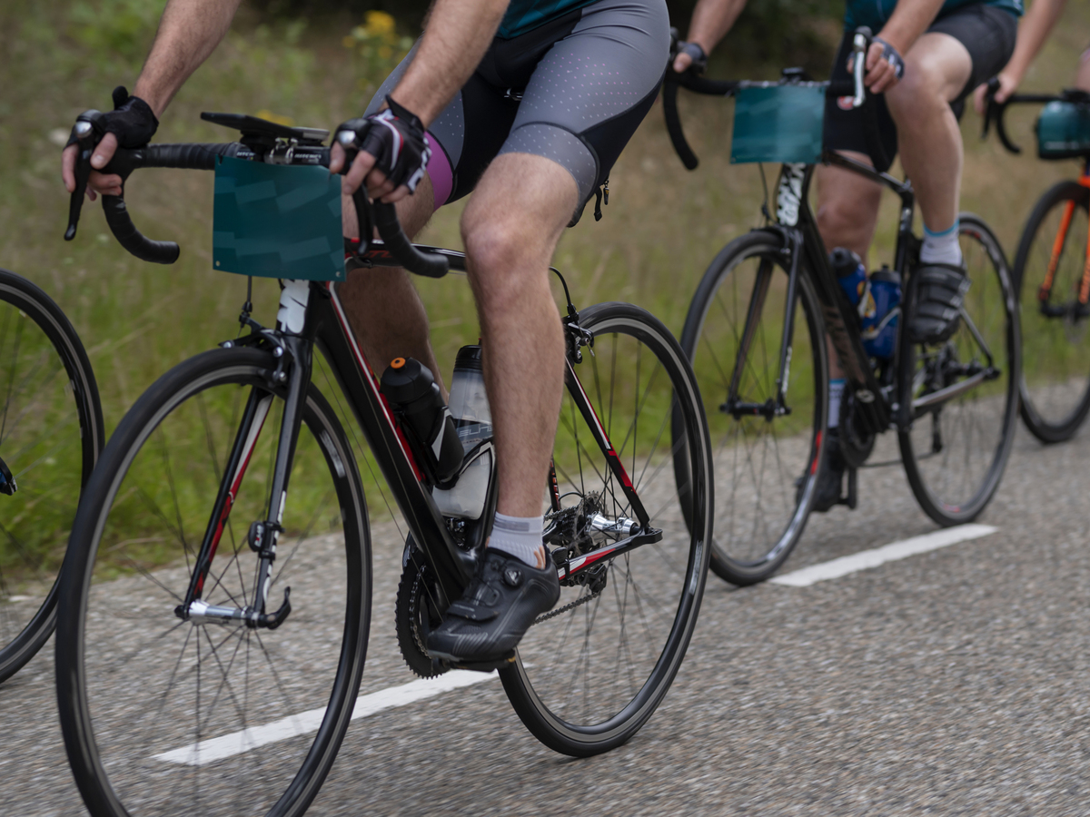 8000元左右公路车推荐：GIANT、TREK、MERIDA、CANNONDALE