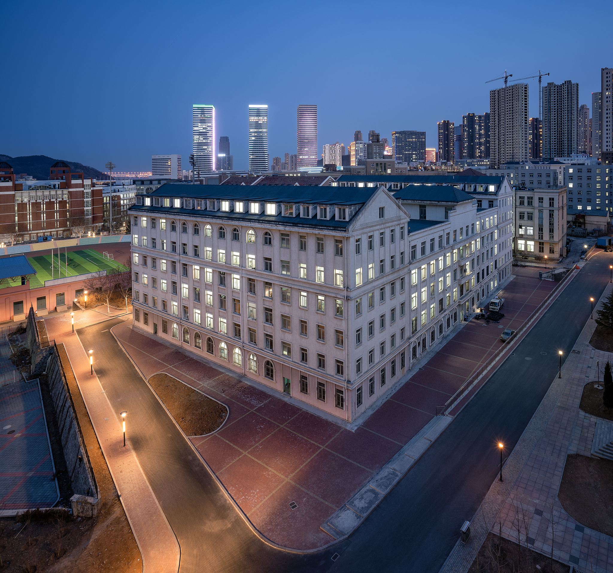 大连海事大学：航海、海洋工程和海事管理人才培养基地