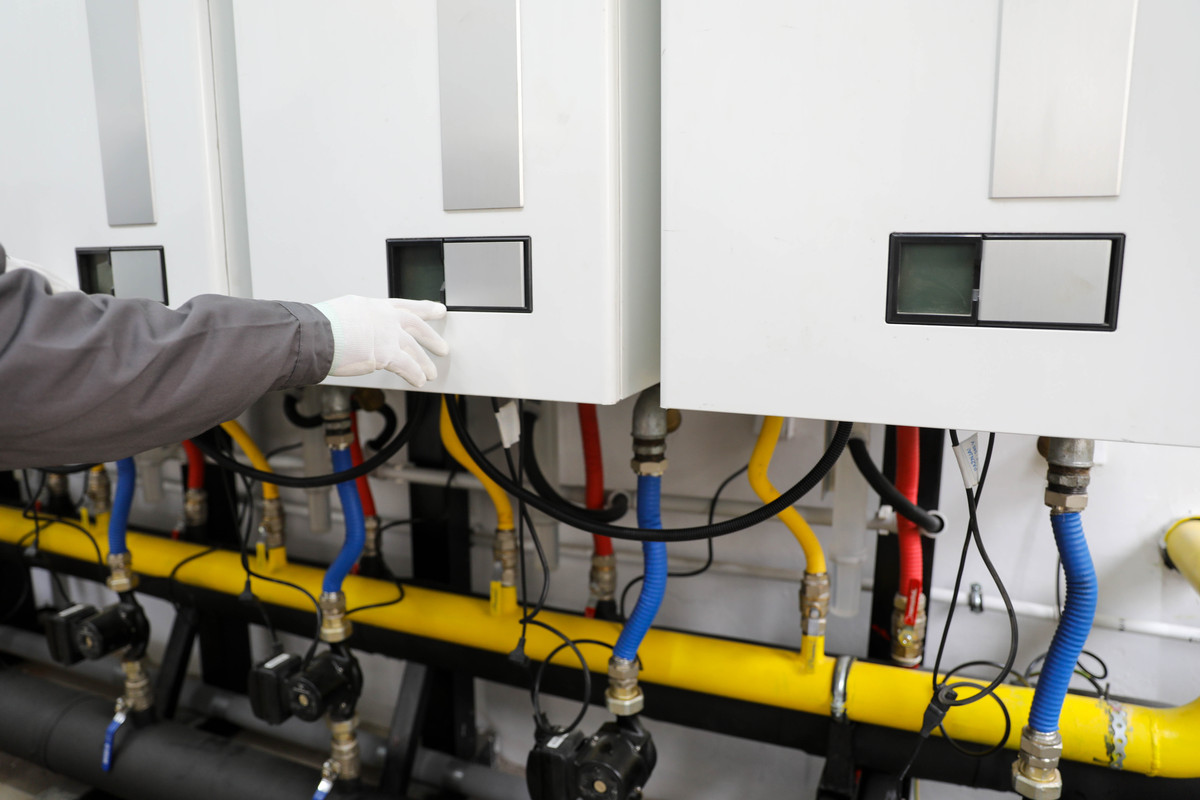 气体设备故障排除：气源未开启、阀门未打开、气路堵塞、气压不足