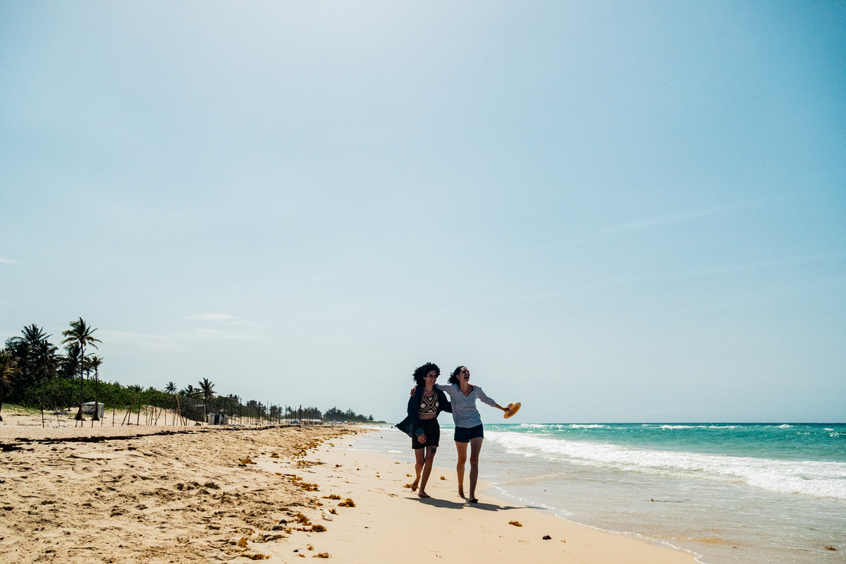 和男友的海边浪漫逃离🌊☀️🌴  #情侣旅行 #说走就走的旅行