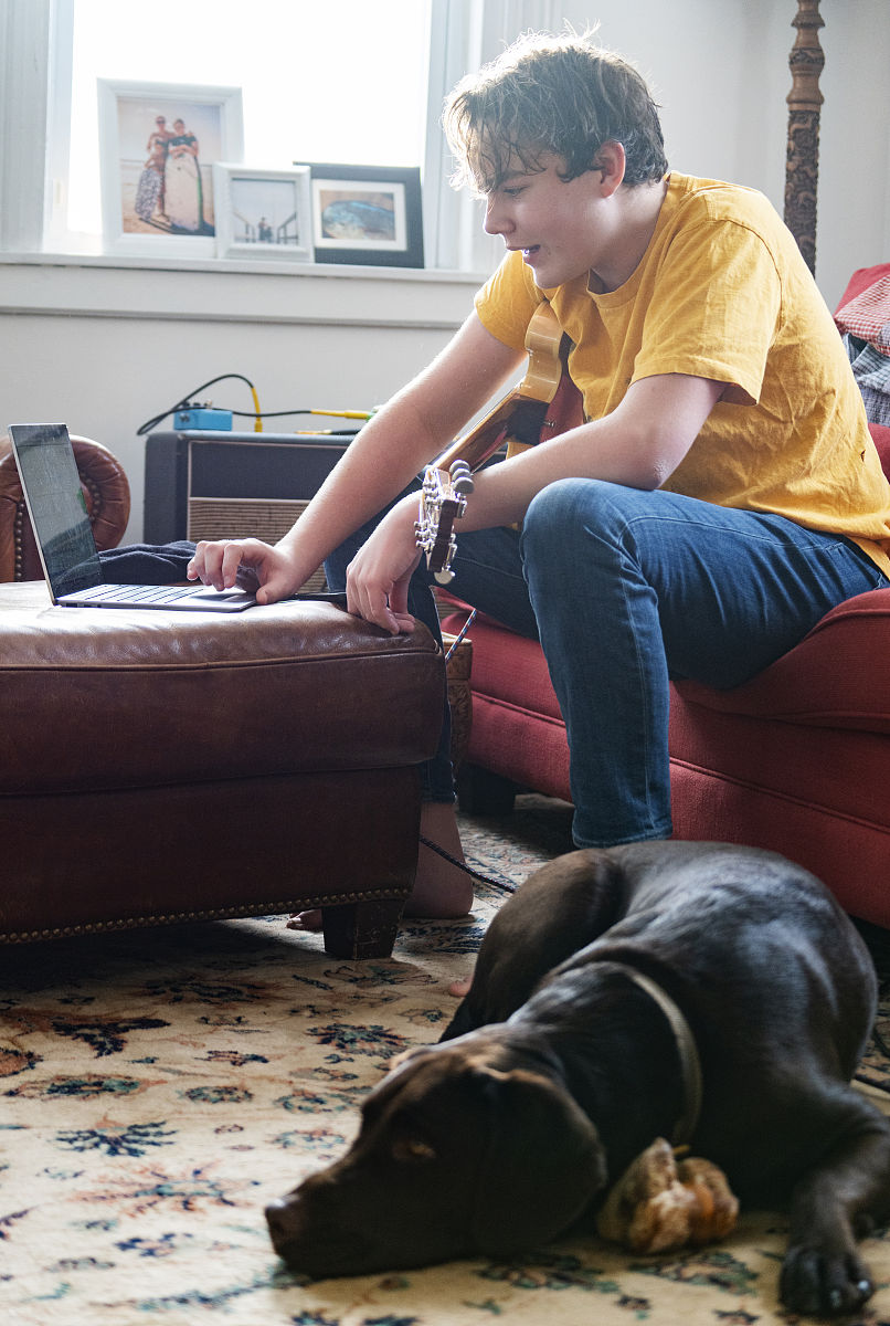 基于红外和蓝牙等控制方式的小车各有什么优缺点