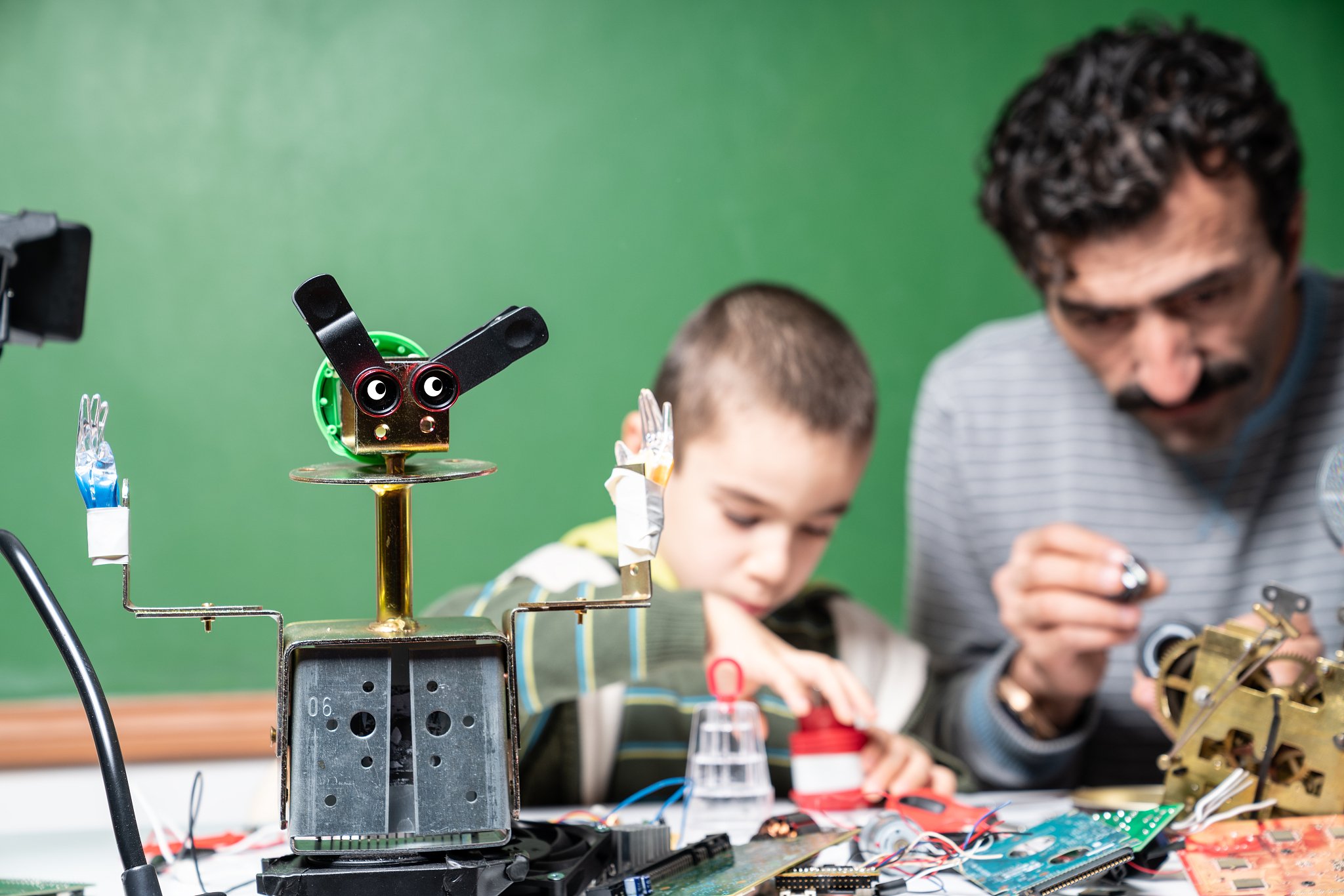 合肥2022年男生中专学什么专业好-怎么样