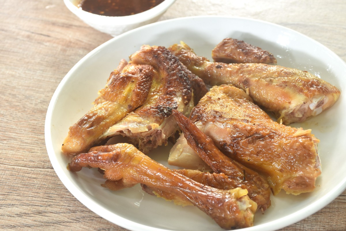 烤鸡翅怎么做？简单易学的家庭自制烤鸡翅食谱