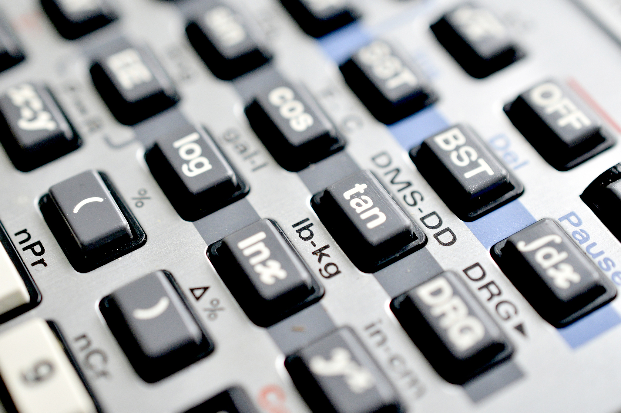 统计学思想的演变：从描述性到数据科学