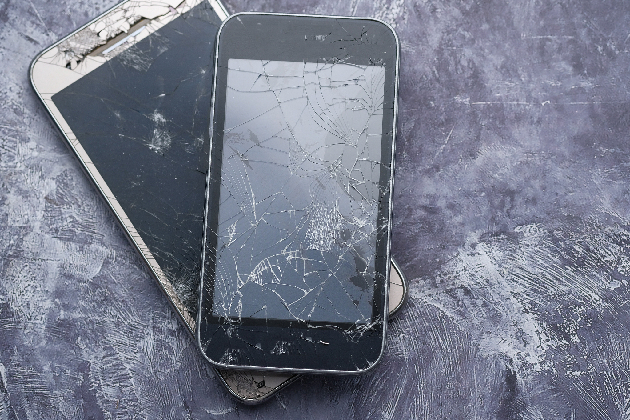 华为手机屏幕摔碎了怎么办