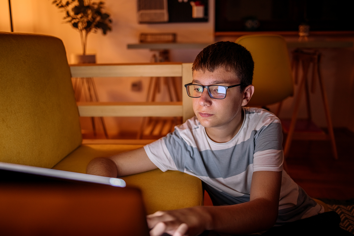 中学生写作业到凌晨1点怎么办？有效解决方法！