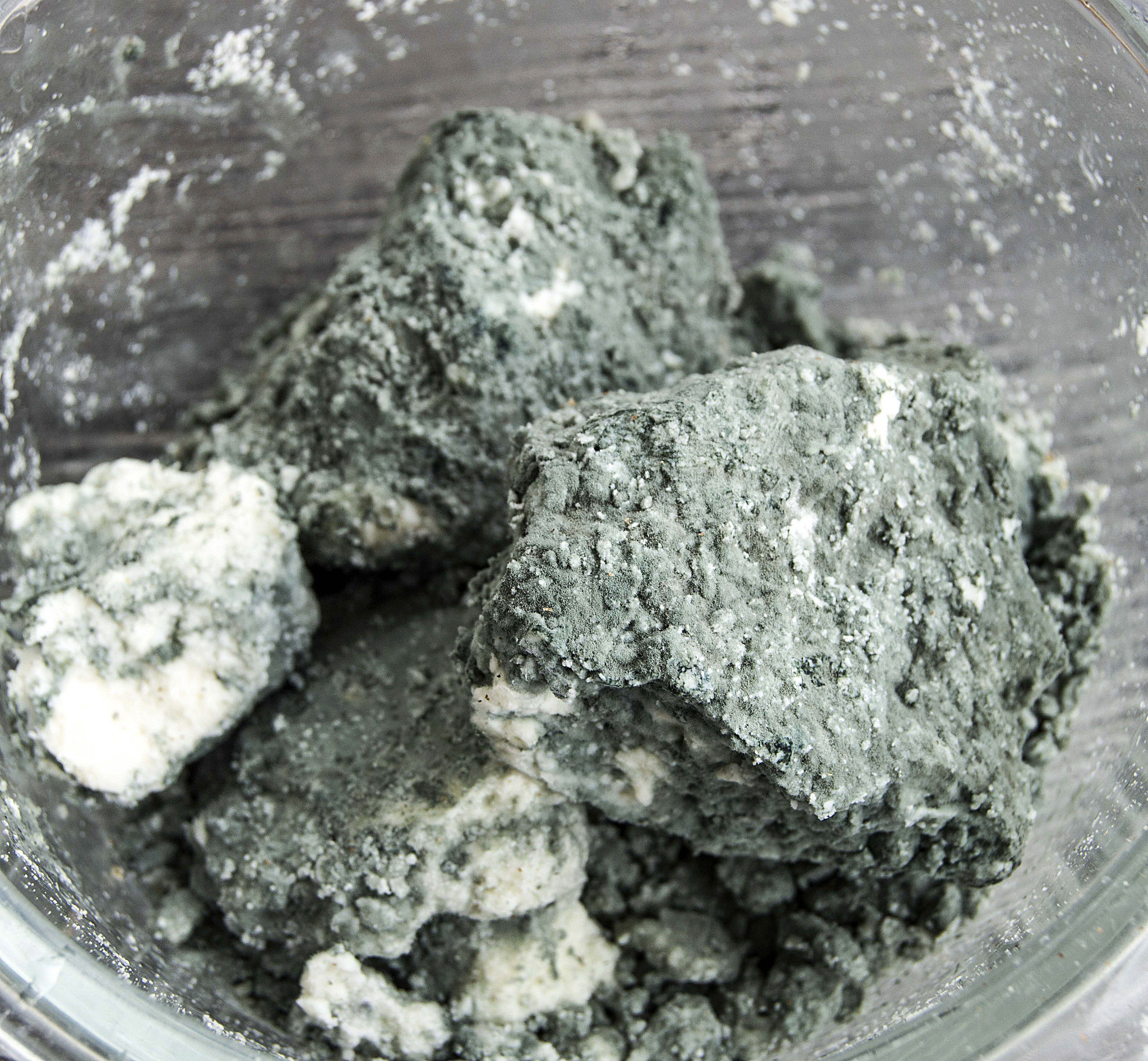 硅铁粒度分类及应用 - 块状、粒状、粉末各有什么作用？