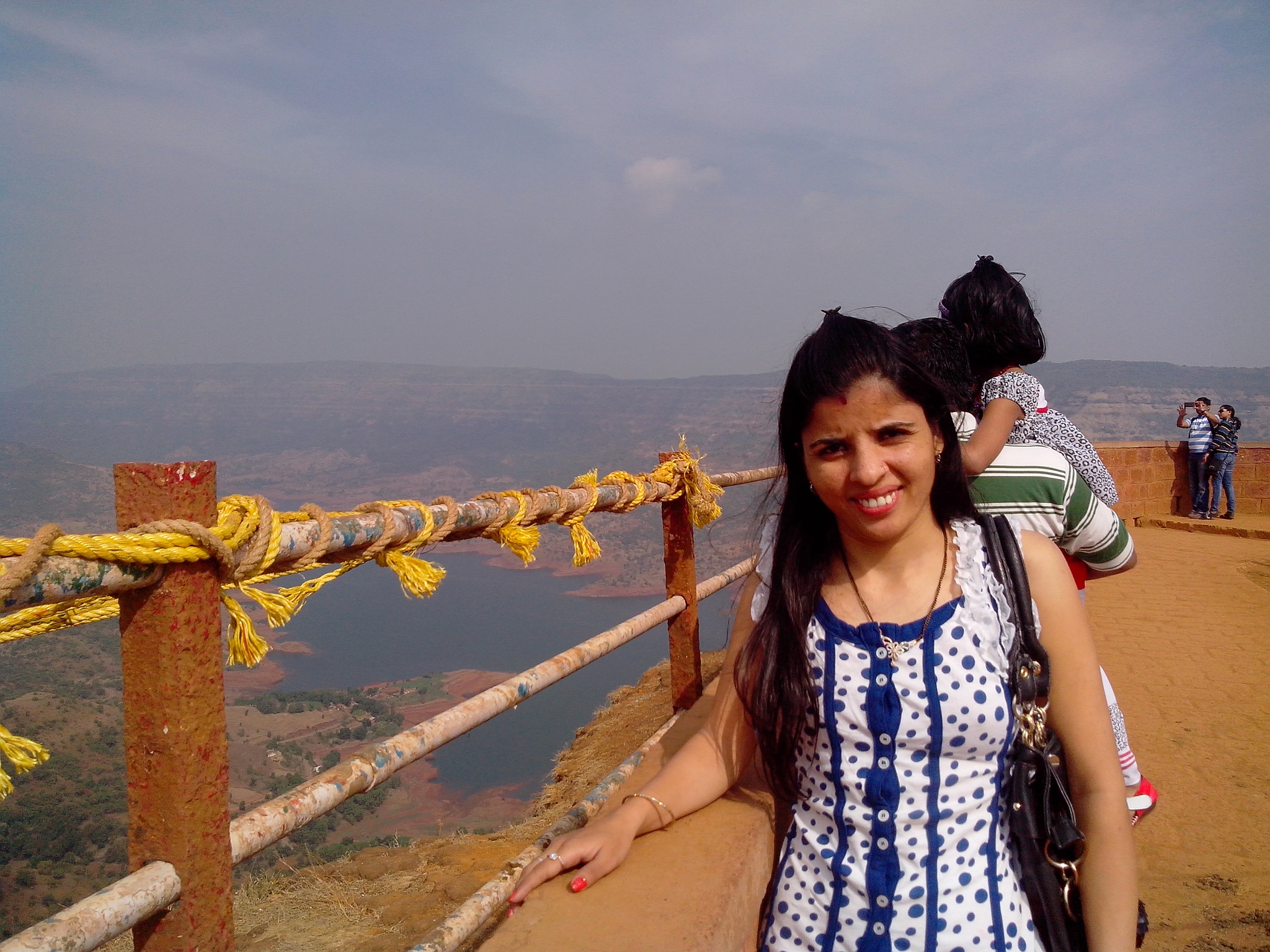 乌鲁木齐女生两日游逛街休闲攻略：南湖公园、国际大巴扎、白杨沟