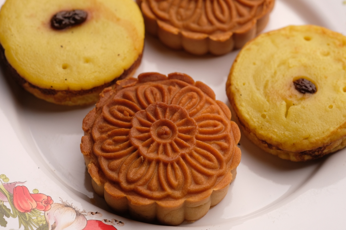 万寿斋素食月饼8个口味写一篇小红书50字