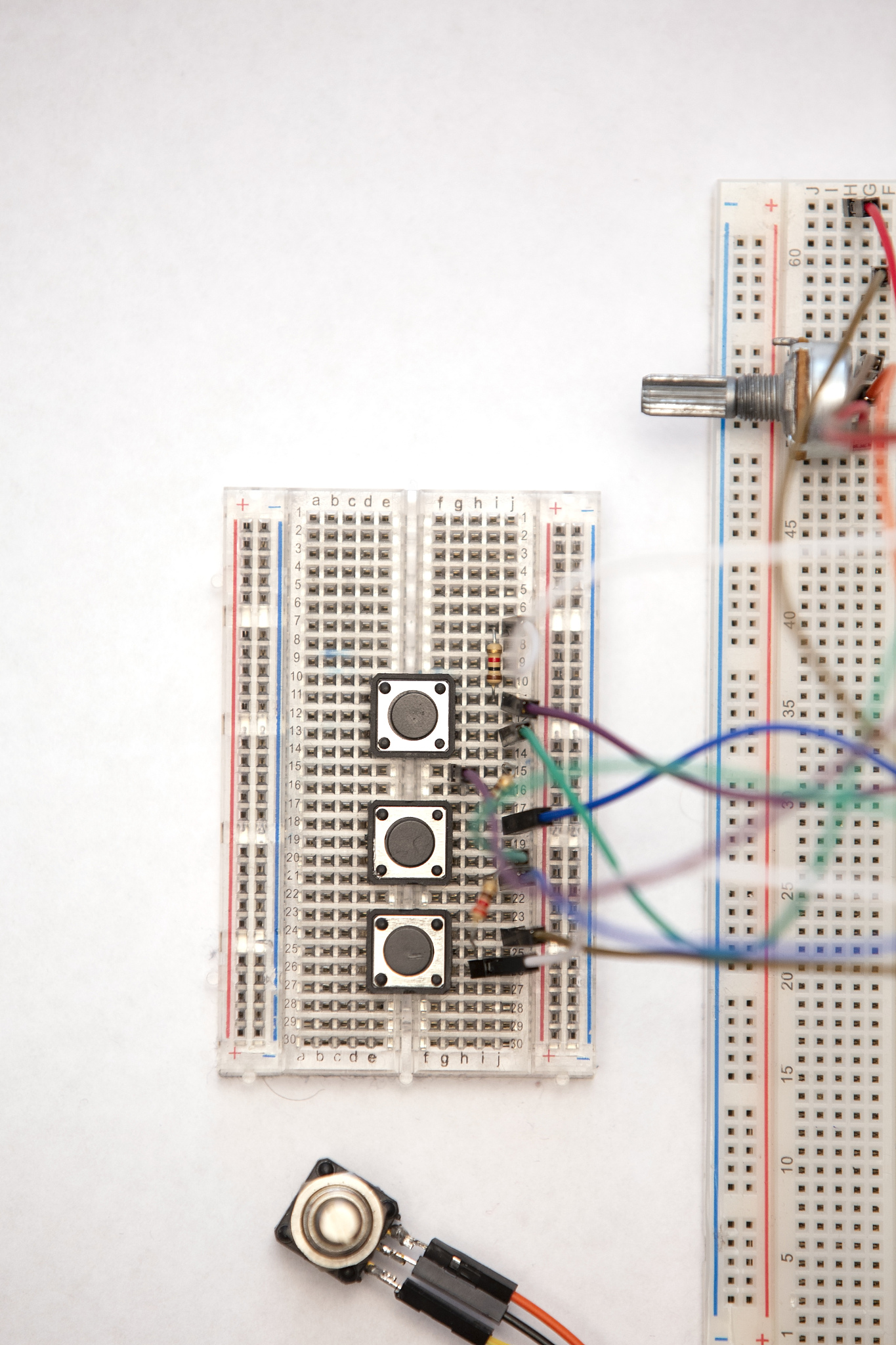 Arduino循迹小车制作教程：ATmega2560实现智能转弯及沿墙行走