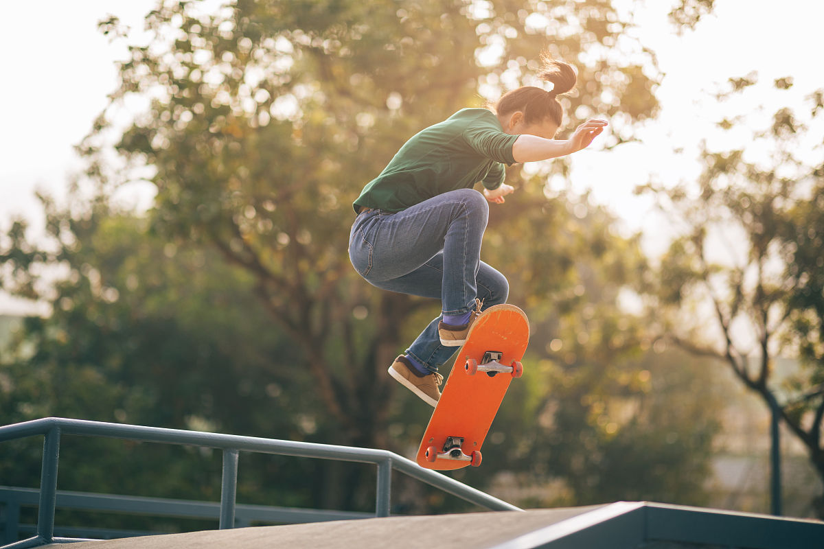 年轻人热爱的小众户外运动：10种新鲜玩法，挑战自我，释放压力！