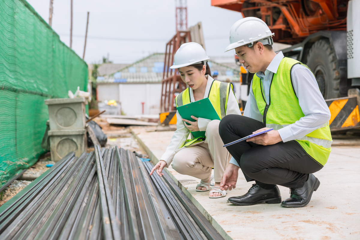 房屋建筑施工现场管理基本原则：确保安全、质量和效率