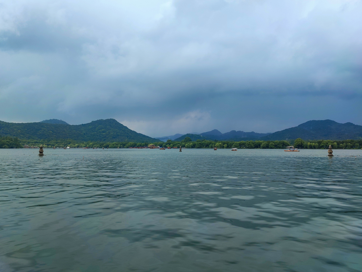 杭州旅游攻略：西湖、千岛湖、灵隐寺等热门景点推荐