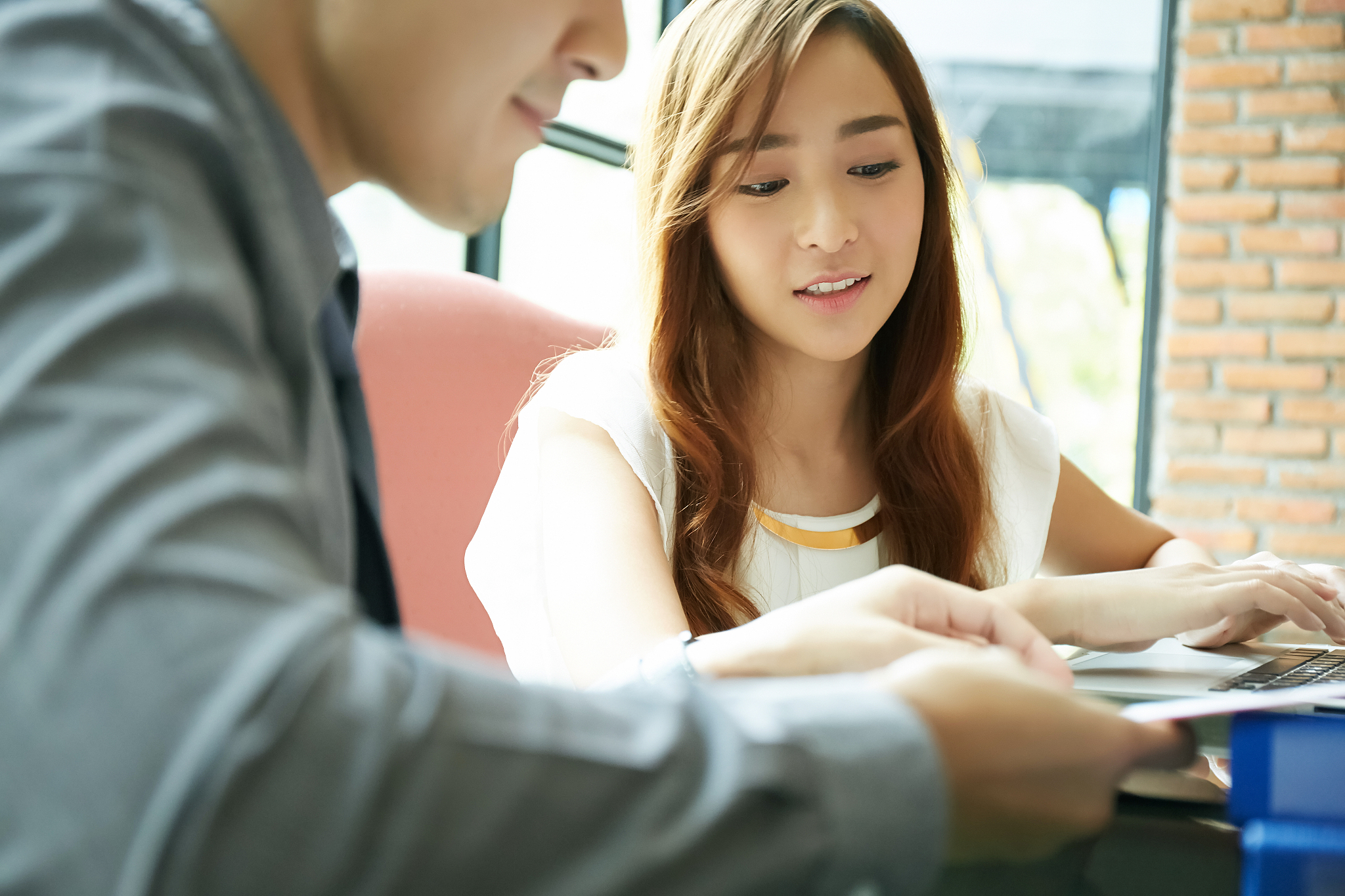 帮我找个女朋友