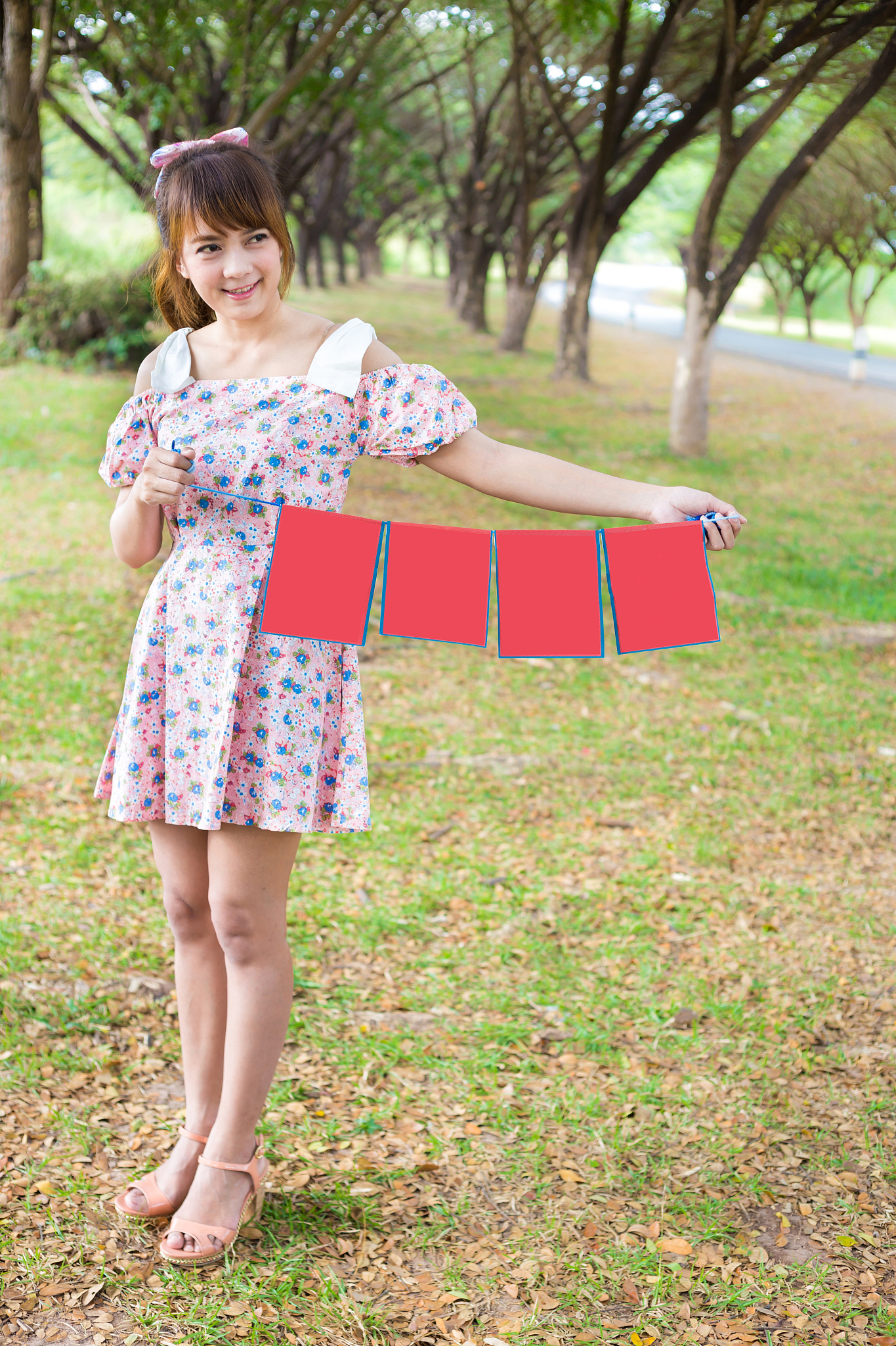 smile of cute woman hand holding blank paper sign.