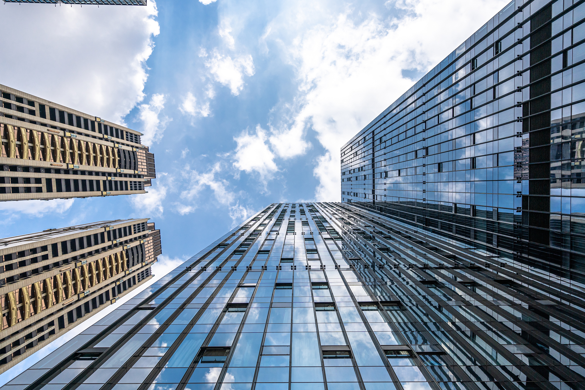 杭州建筑技工学校2021年招生条件是什么