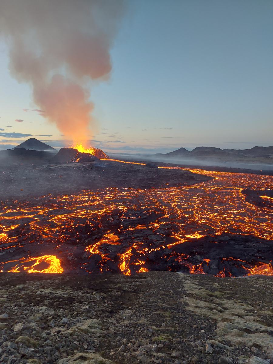 火山旅游攻略（火山 旅游）