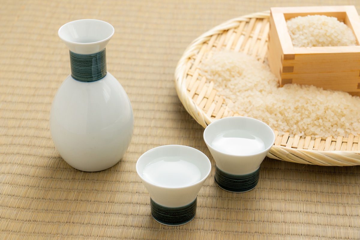 日本清酒销售文案：品味文化，感受醇香