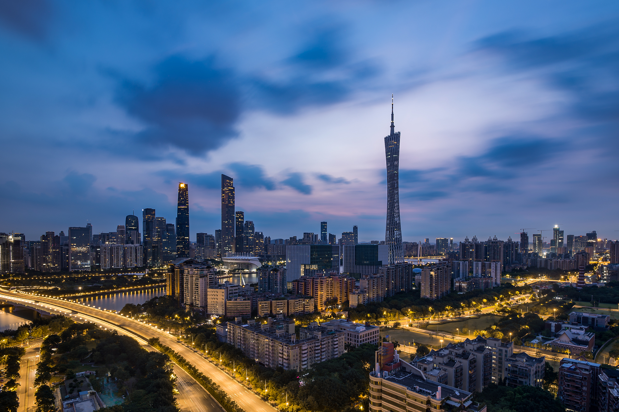 广州晨曦城市风光