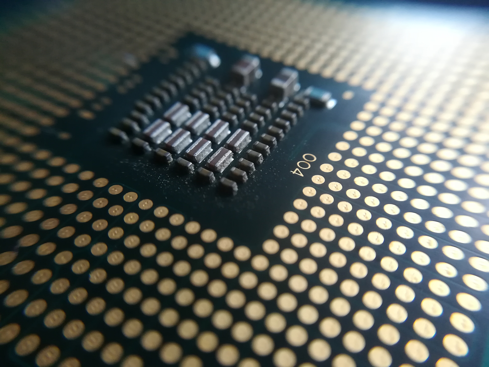 计算机系统组成及工作原理：硬件、软件与数据处理