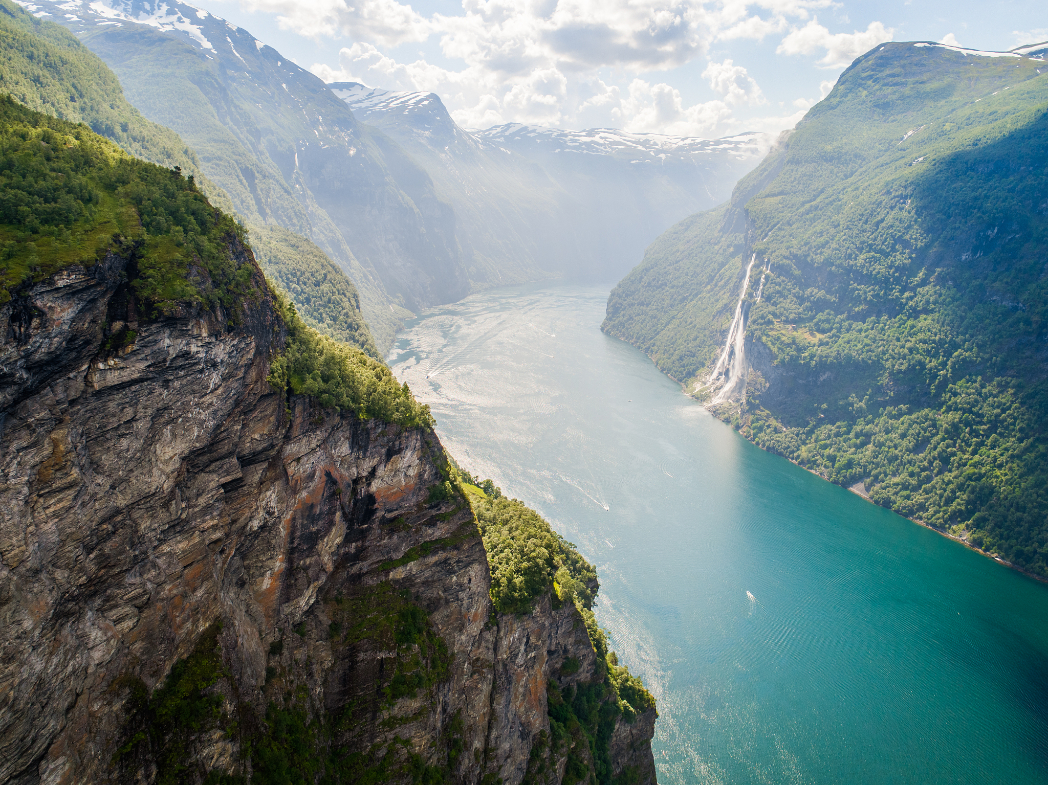 基于硅的D-果糖-6-磷酸水解酶的设计及活性增强机制的计算研究