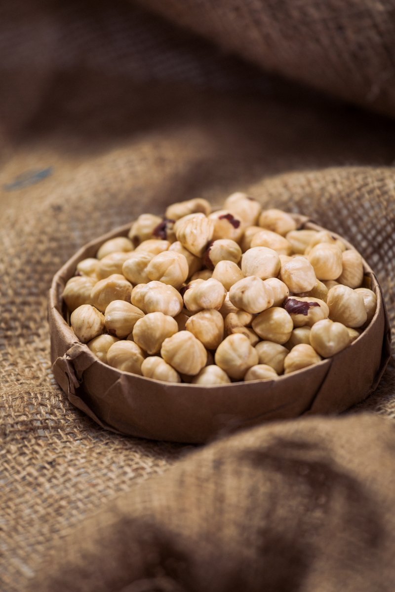 炒杏仁的功效与作用及禁忌：详细解析