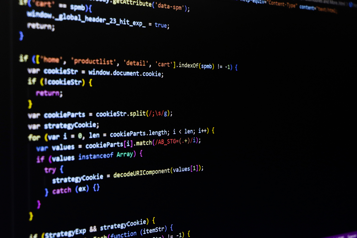 write python class coding, run the class in other python file, simple for beginner