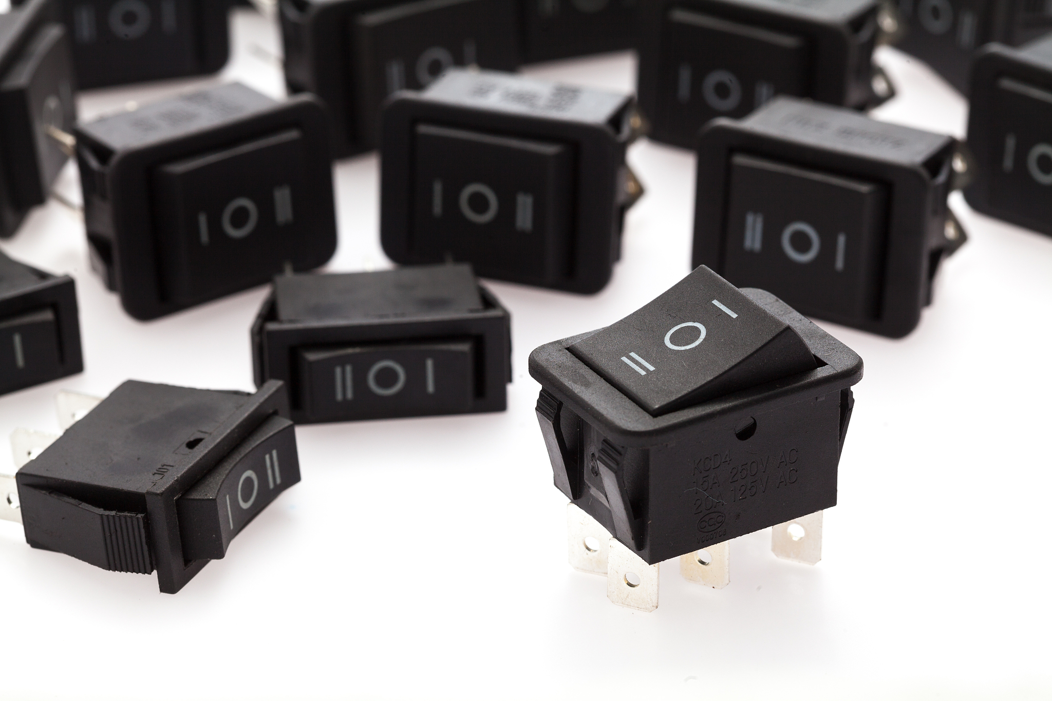 最小自锁式开关型号 - 选择指南及常见型号推荐