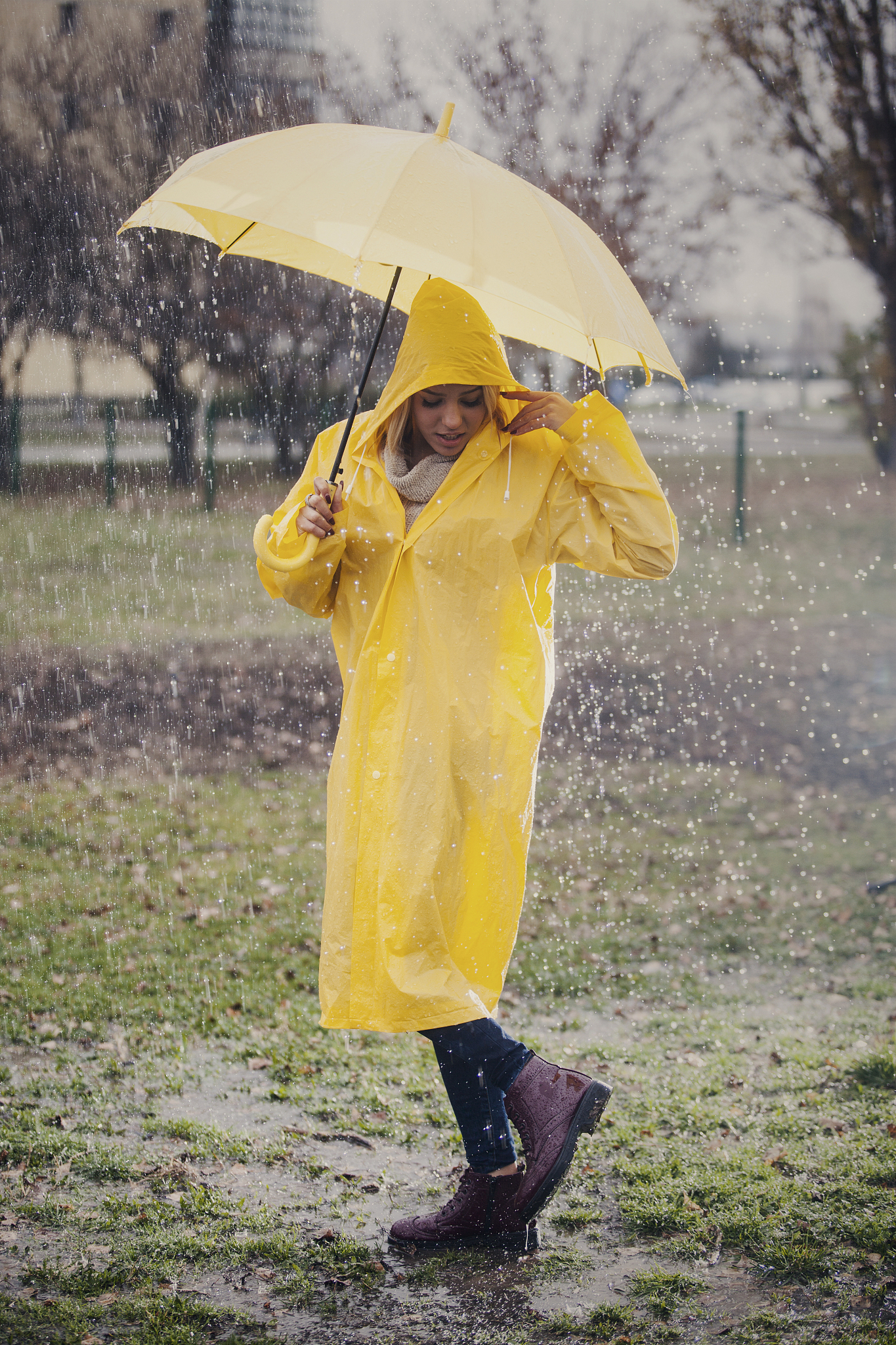 下雨天应该穿什么