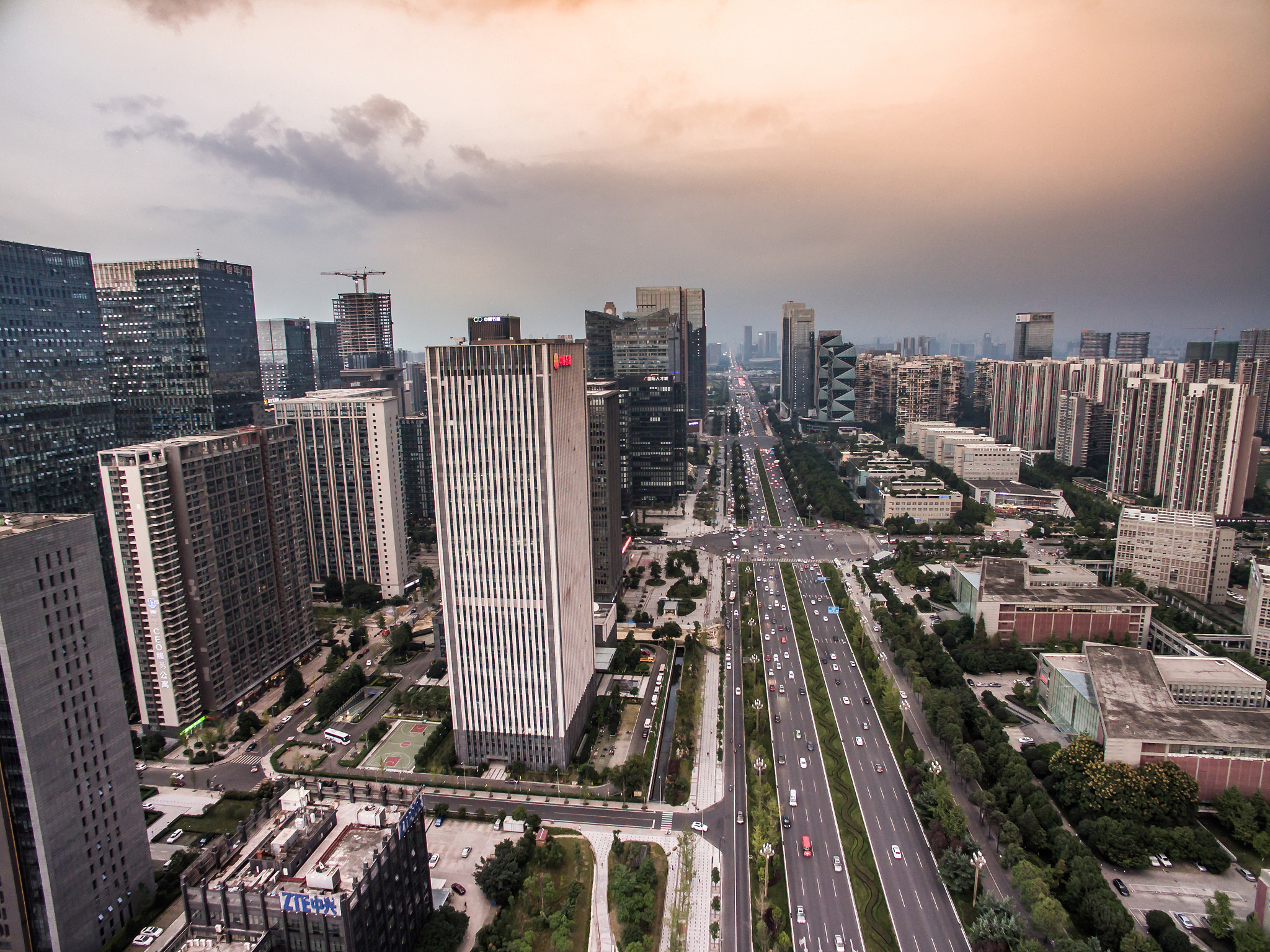 成都建筑专业哪个好？未来城市发展趋势下的选择指南