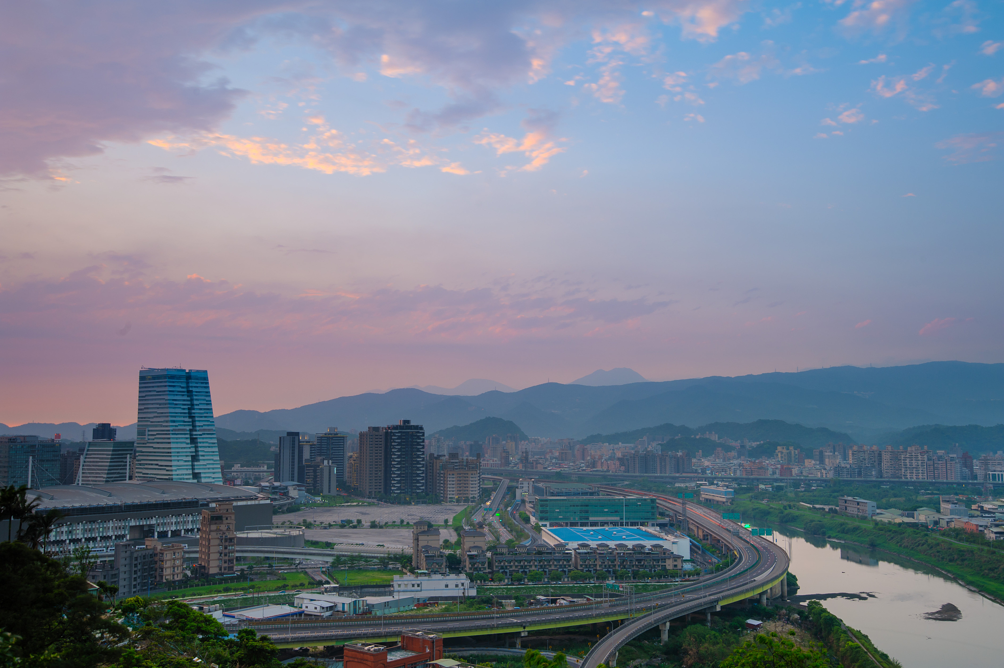 night view of taipei