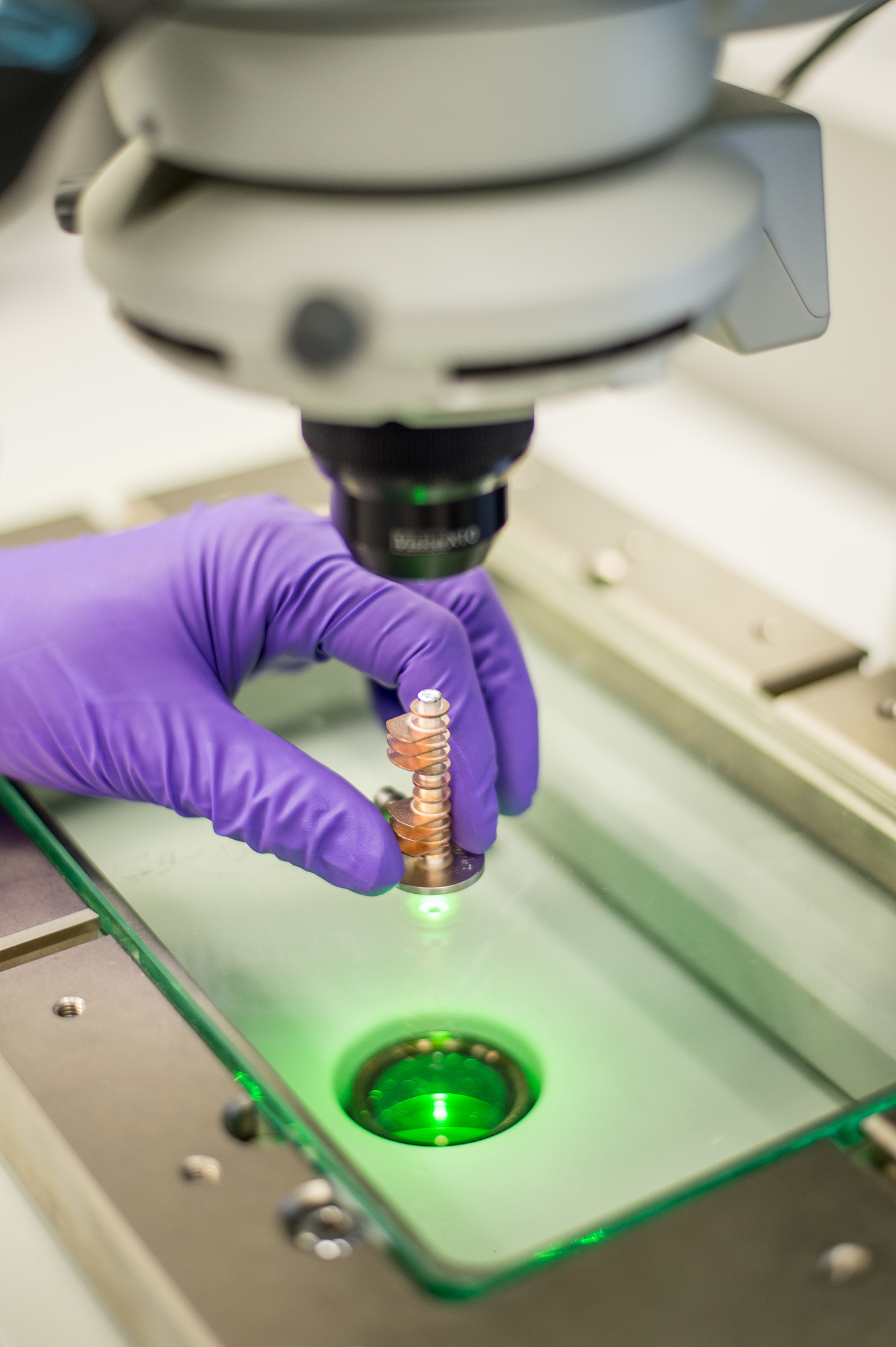 APPLIED PHYSICS B: Lasers and Optics - A Leading Journal in Laser Applications & Optics Research