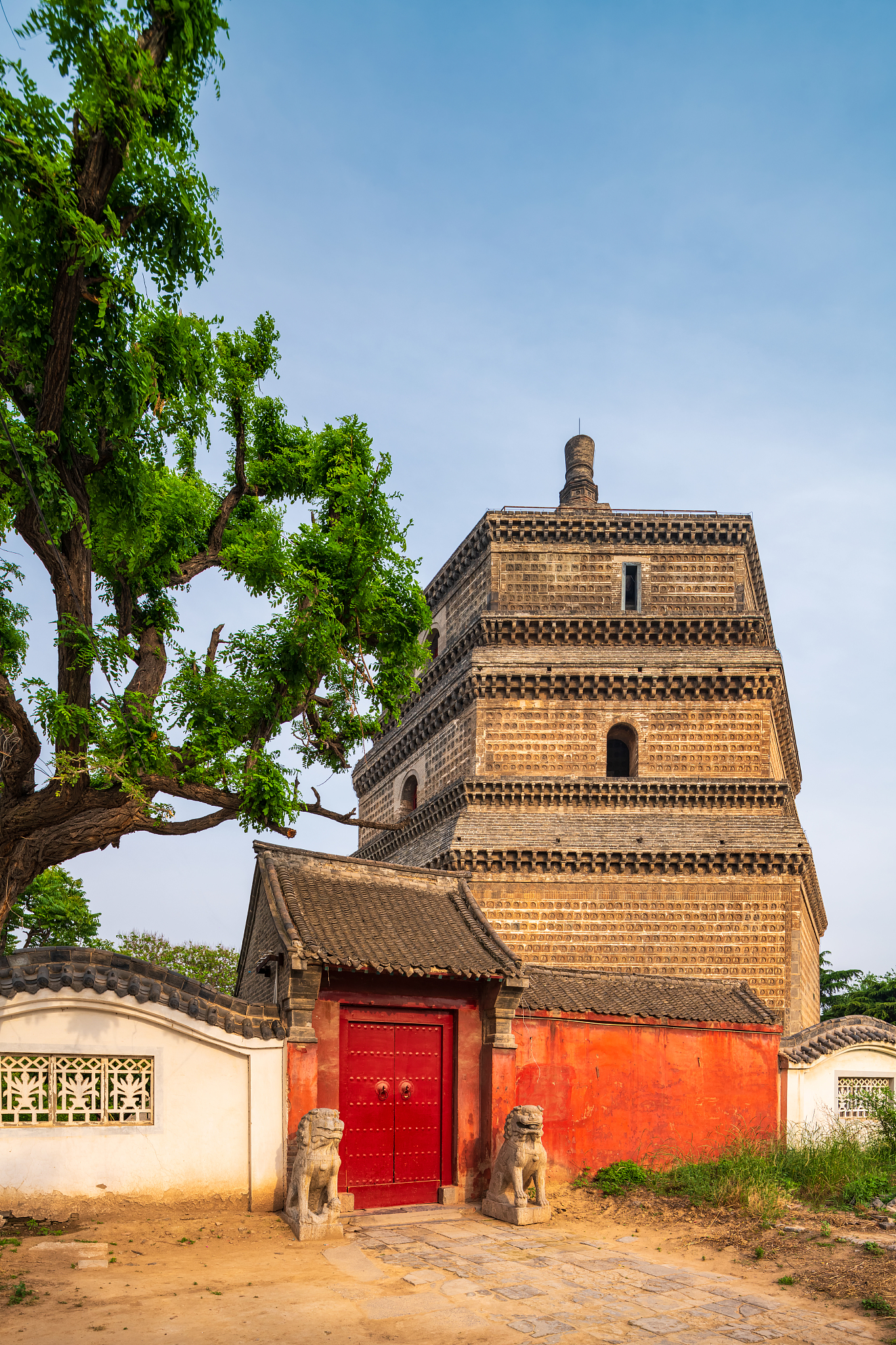 河南开封全国重点文物保护单位北宋繁塔(天清寺塔)