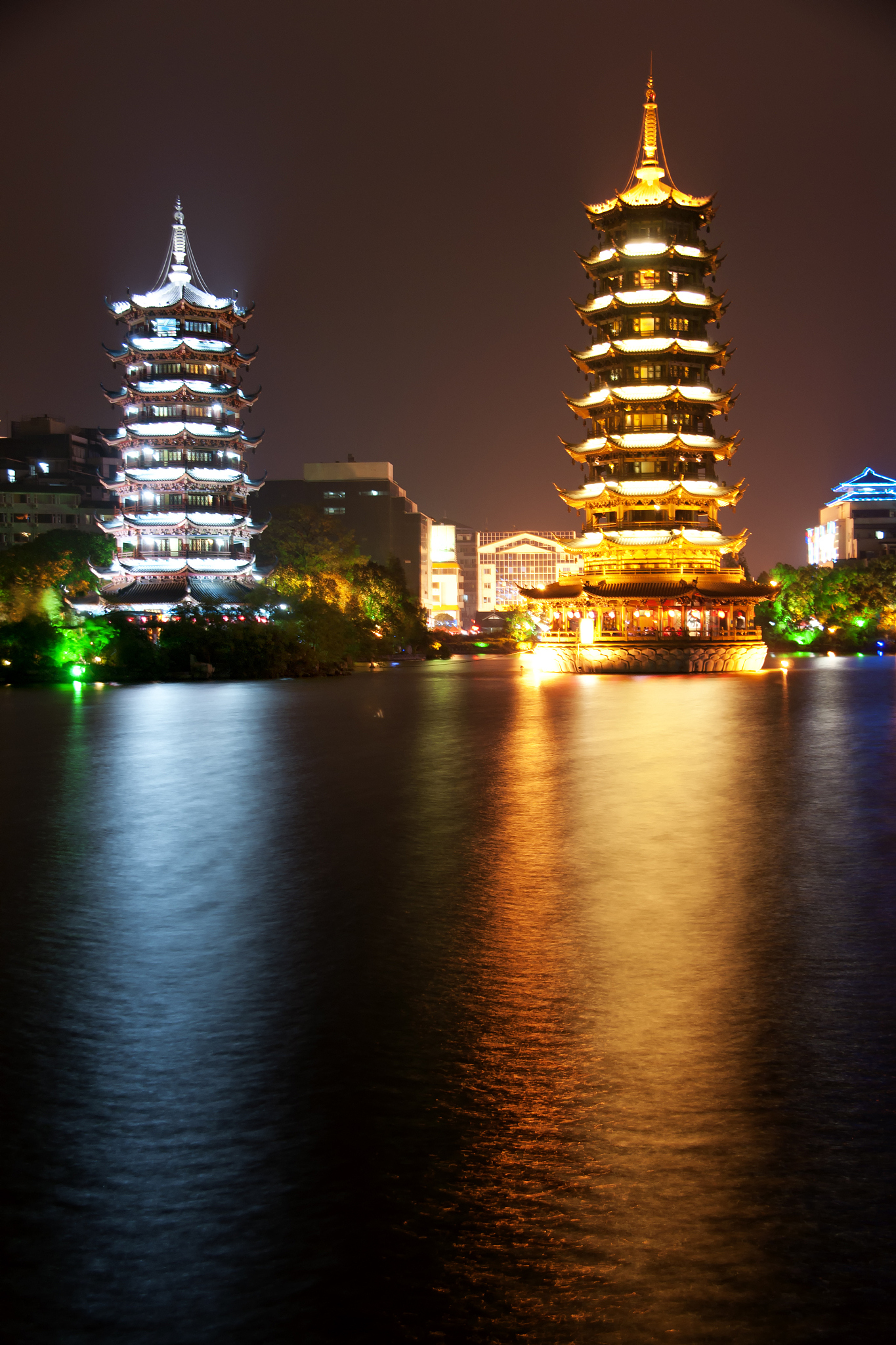 桂林旅游高等专科学校招生办联系电话