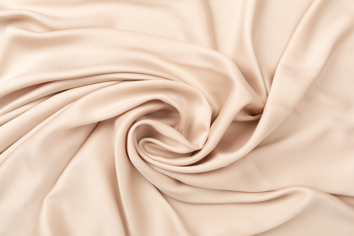 亲肤轻薄抗衰老内裤面料名称推荐 - '丝肌亮肤'面料