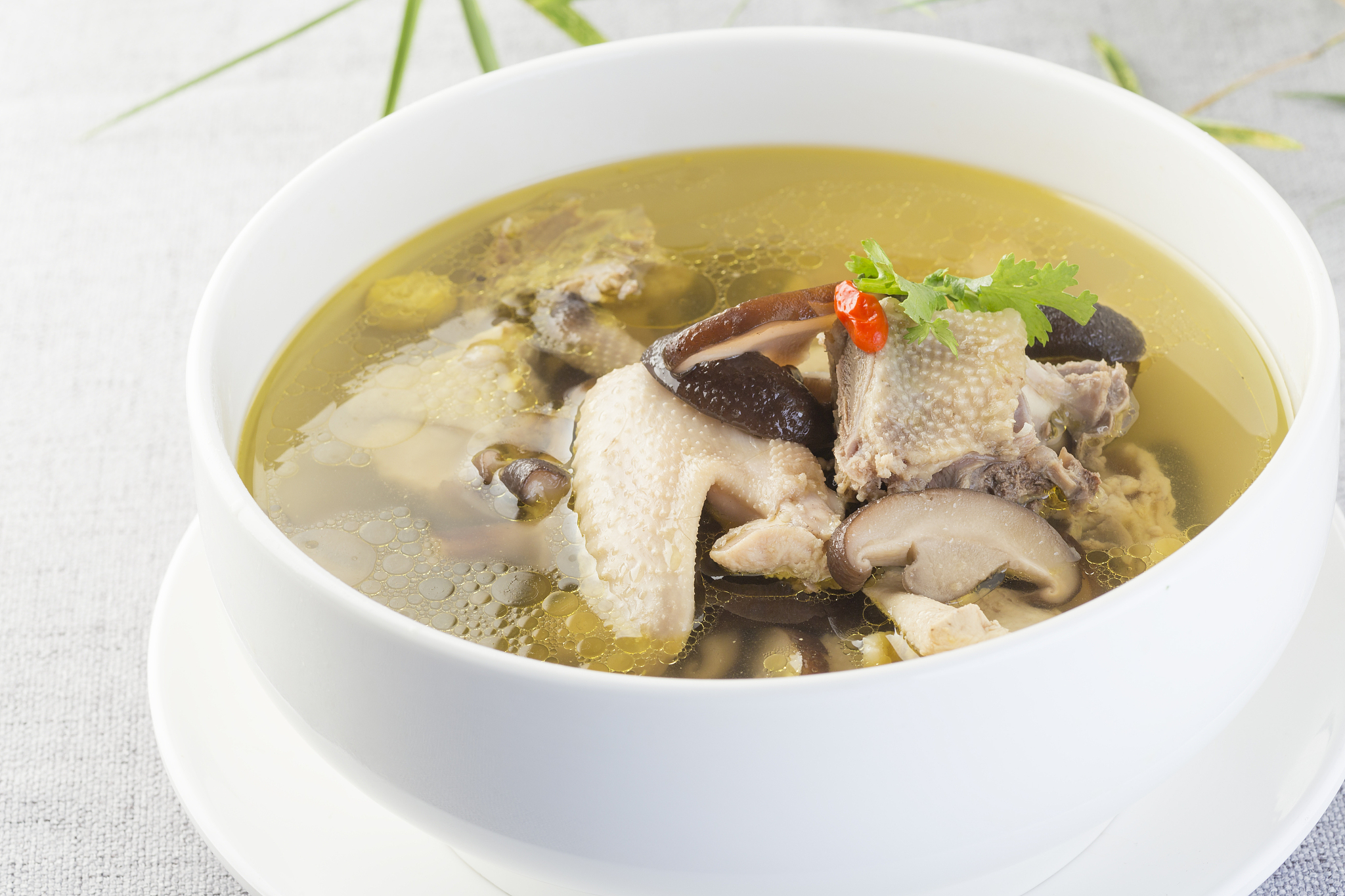 中国传统菜肴,炖鸡汤