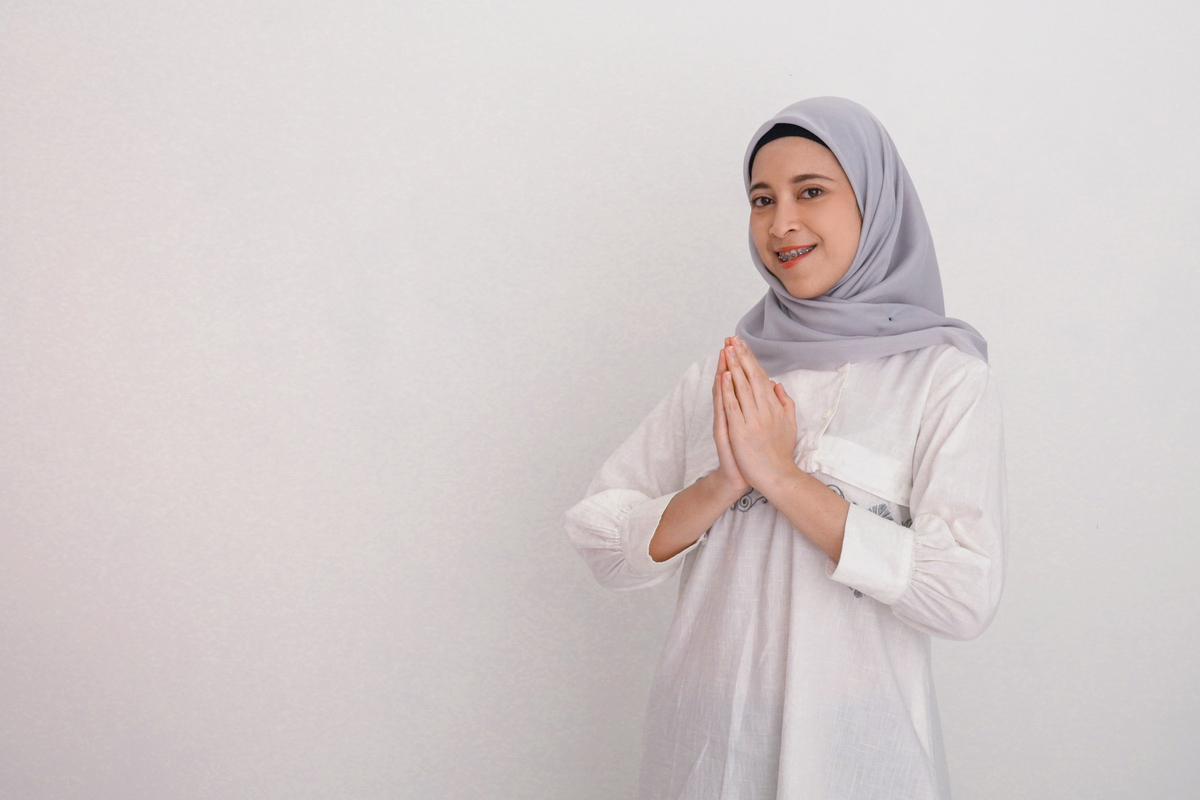 Ciri-Ciri Sikap Sajaa: Pengertian & Contoh Sikap yang Baik