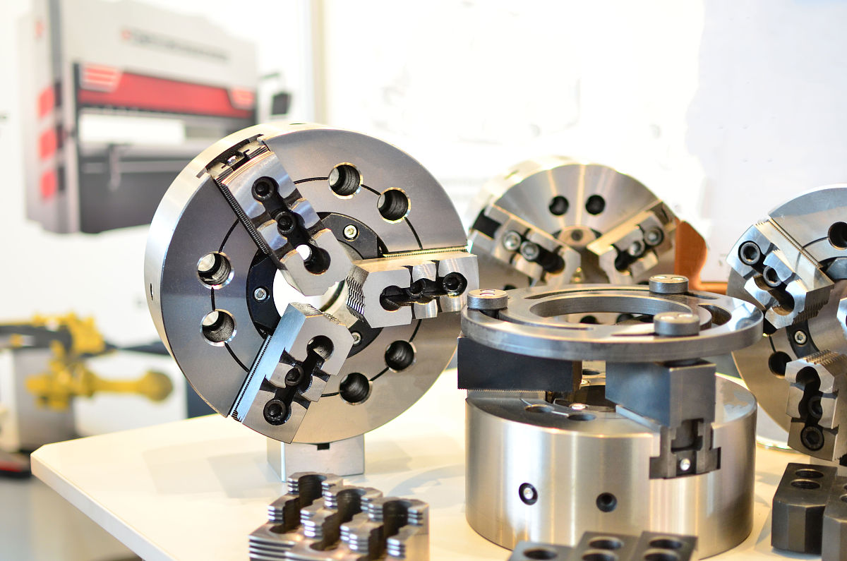 2020年垫江职教中心数控技术应用专业招生