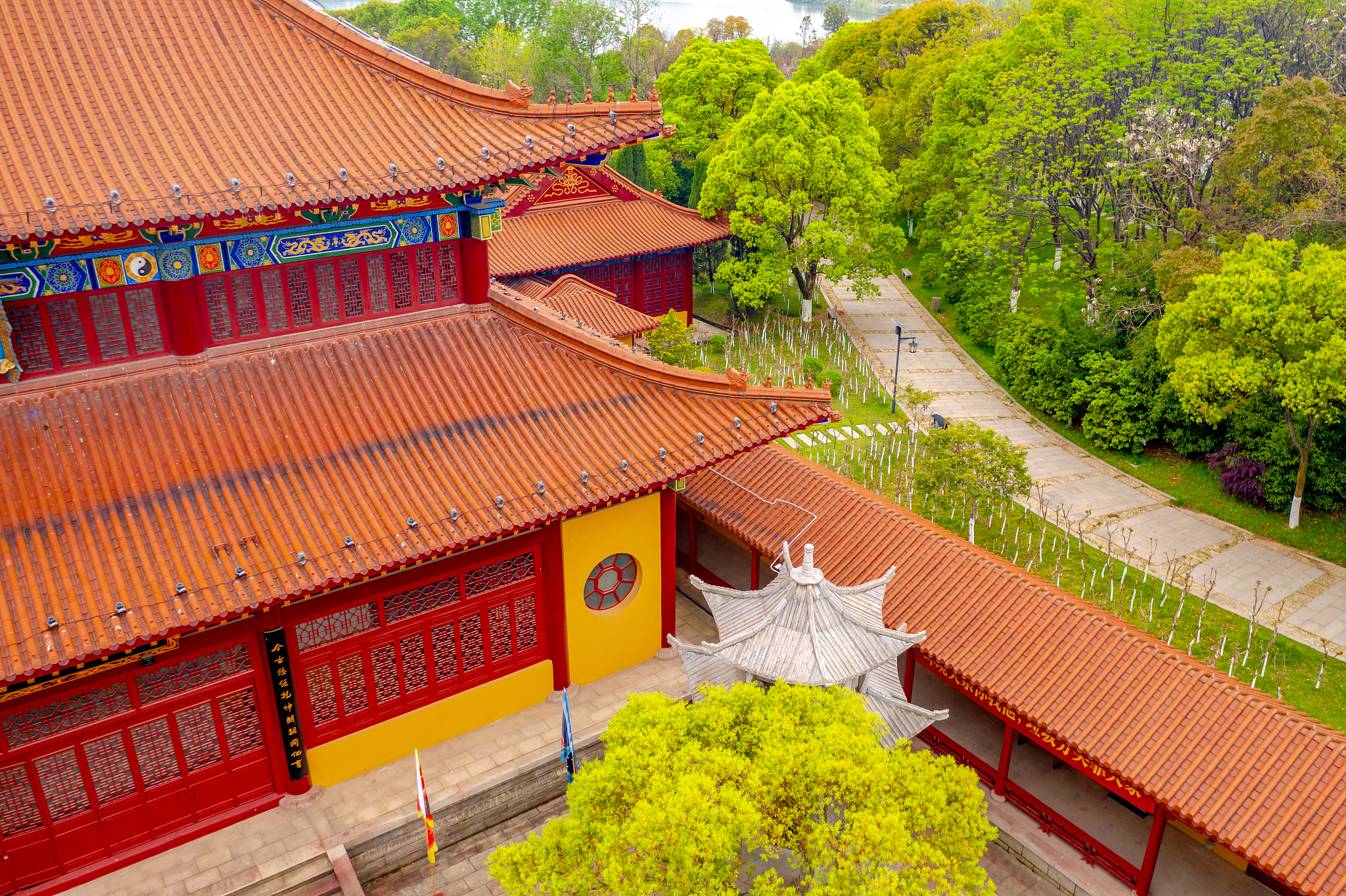 temple complex of wanshou palace in nanchang city, jiangxi provi