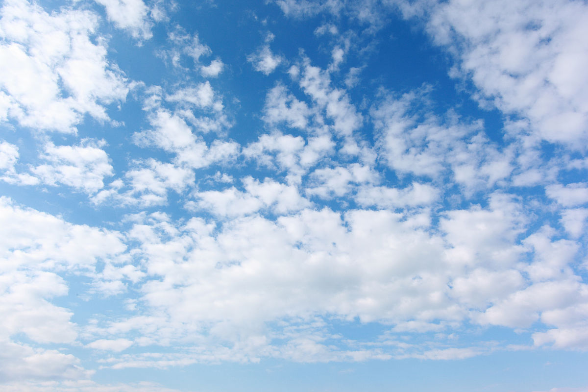 天空的描述：从湛蓝到星辰，大自然的艺术品