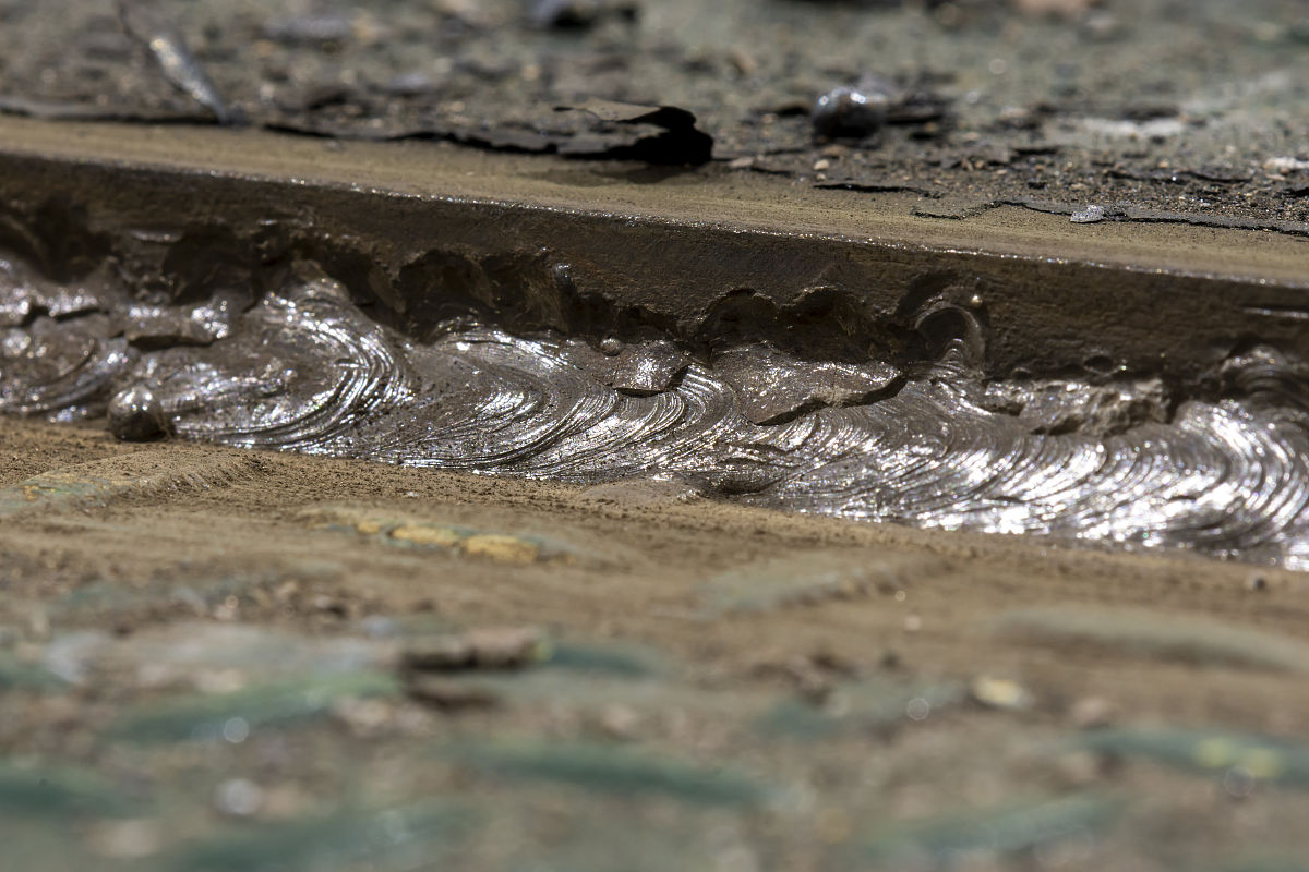 焊锡为什么越放越难融化？揭秘氧化现象