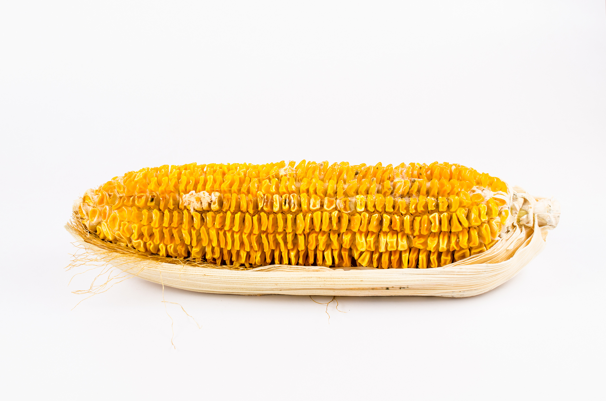 生的玉米杆发霉怎么处理 要用什么药帮我用180字详细描述