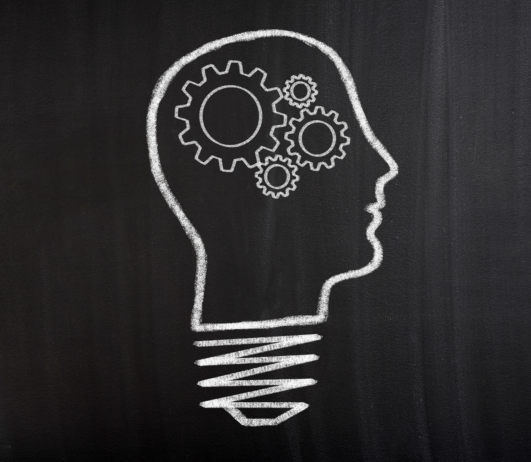 以打破惯性思维为中心思想写一篇作文