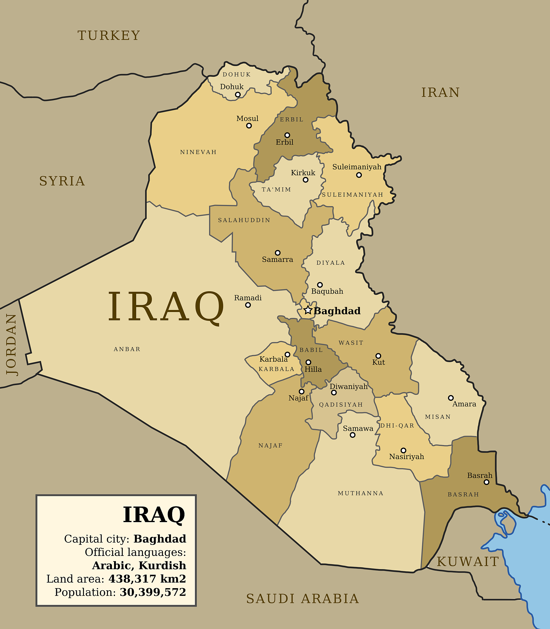 Akulturasi antara budaya lokal dengan Islam tecermin pada1 Bentuk bangunan atap masjid2 Letak masjid umumnya selalu didirikan berdekatan dengan istana kerajaan3 Bentuk menara masjid yang mengambil ali