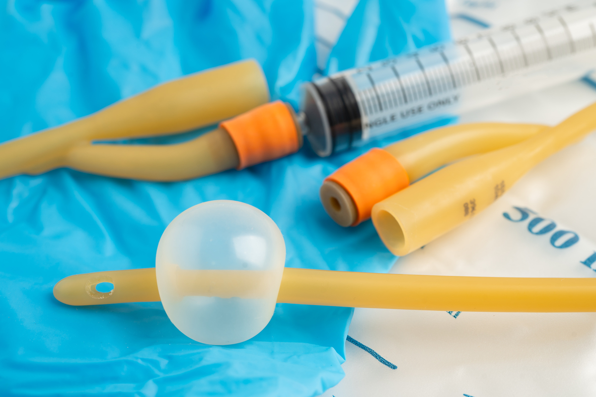 乳腺癌术后多发性转移合并新冠感染导尿管的护理