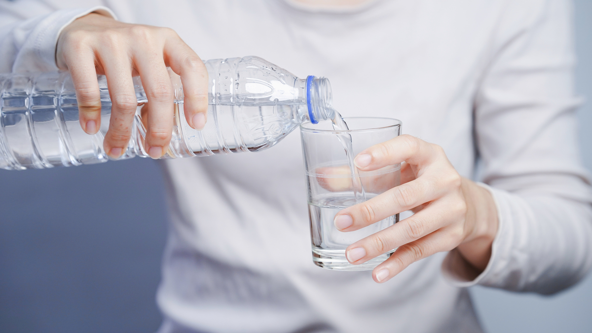 每天喝多少水才够？| 掌握饮水量秘诀