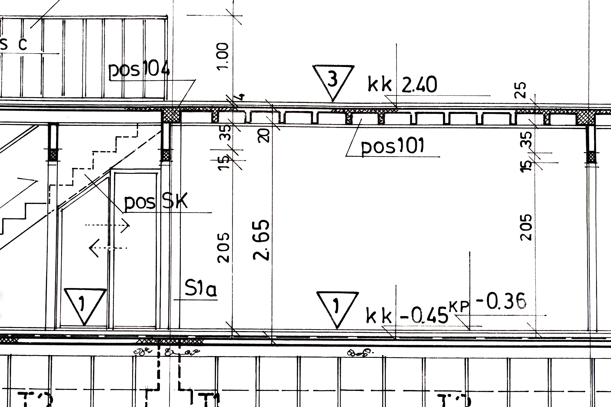 雨棚、悬挑阳台、挑檐的受力特点及工程施工注意事项：案例分析及启示