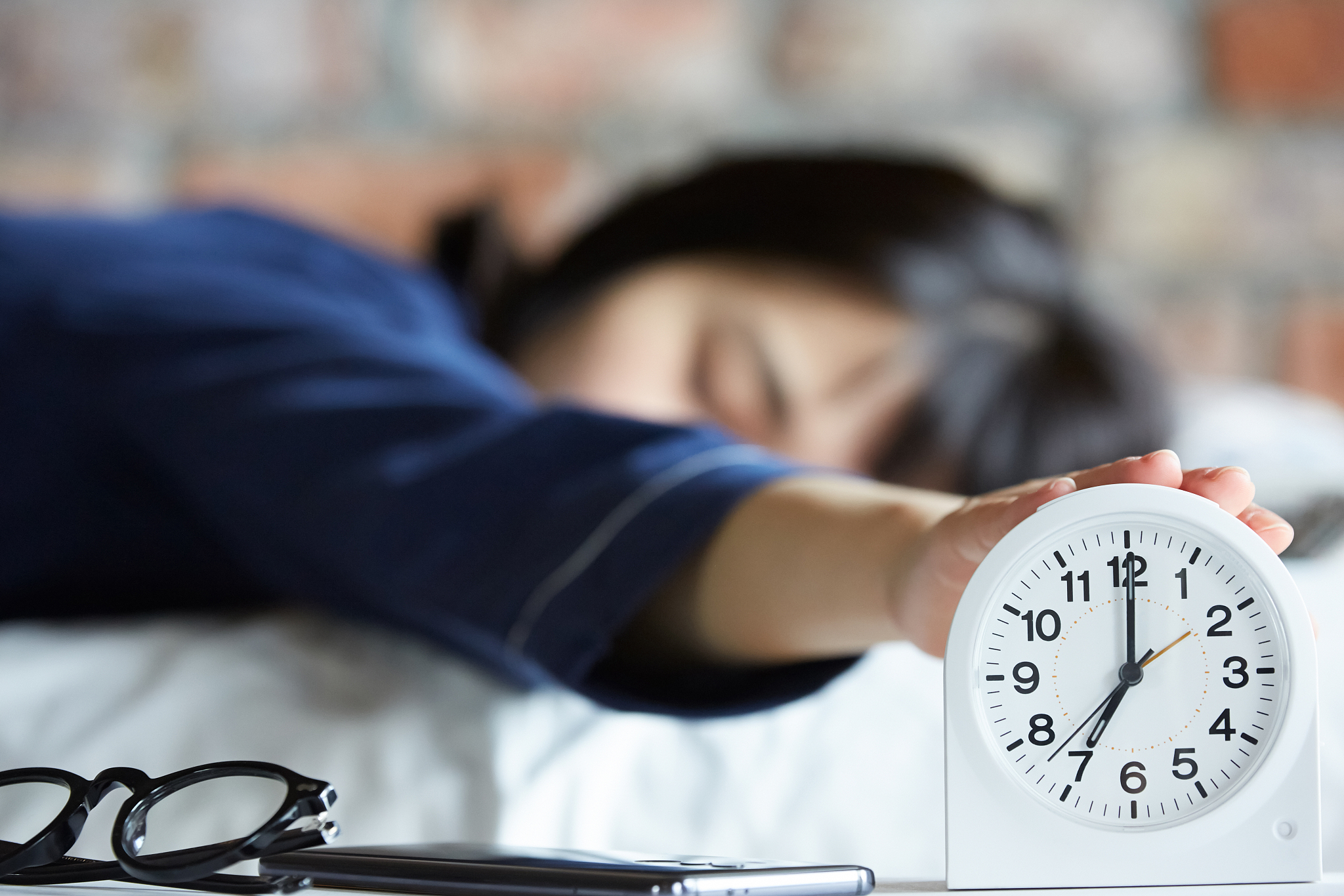 大学生明天有早八怎么办